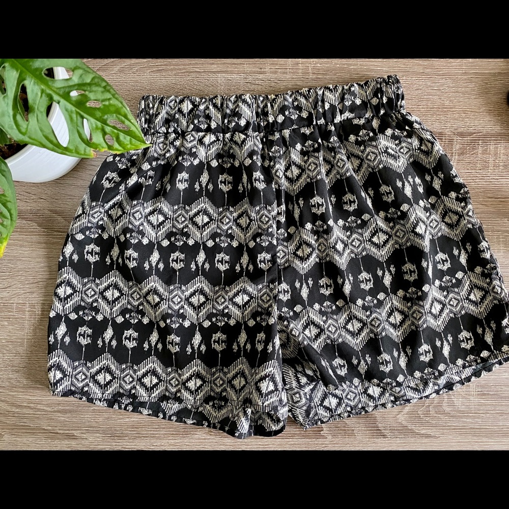 Boho Shorts - Picture 2 of 2